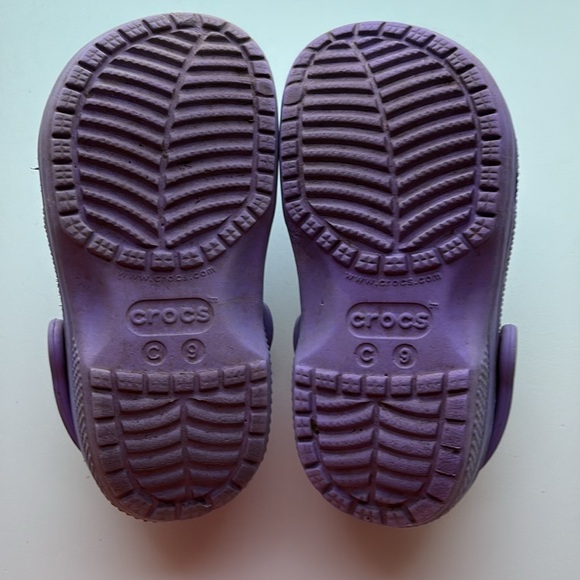 CROCS Purple Clogs Toddler size 9 - Picture 5 of 5
